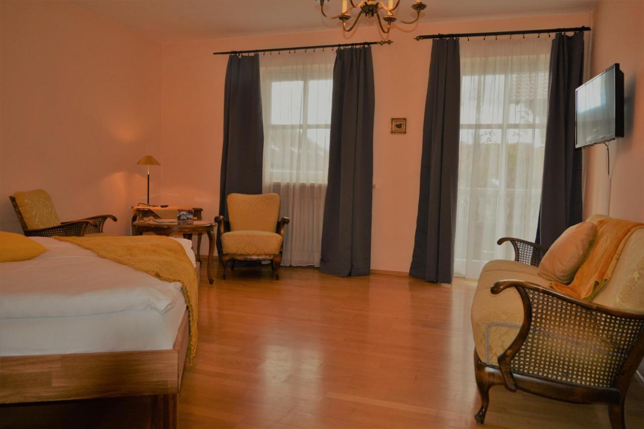 Landgut Stetter Hotel Schollnach Ngoại thất bức ảnh